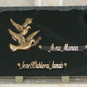 Plaque granit noir éclaté colombes