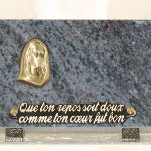 Plaque granit bleu bronze vierge