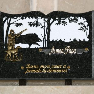Plaque granit livre litho sanglier